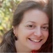 Docente en Educación Primaria y Secundaria imparte clases y orienta en todas las asignaturas, con especialidad en Ciencias Experimentales